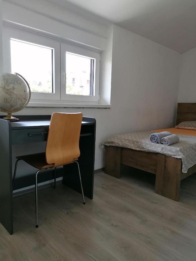 Sunflower Accommodation ليوبليانا المظهر الخارجي الصورة