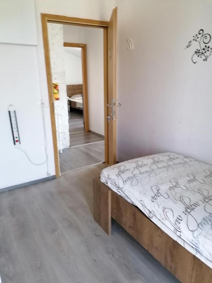 Sunflower Accommodation ليوبليانا المظهر الخارجي الصورة