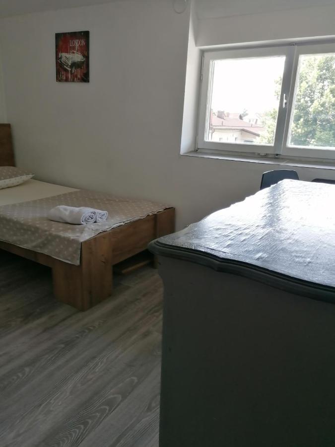 Sunflower Accommodation ليوبليانا المظهر الخارجي الصورة