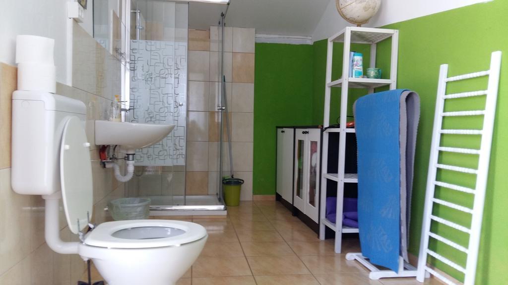 Sunflower Accommodation ليوبليانا المظهر الخارجي الصورة